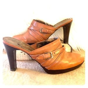 “Enzo Angiolini Leather”
